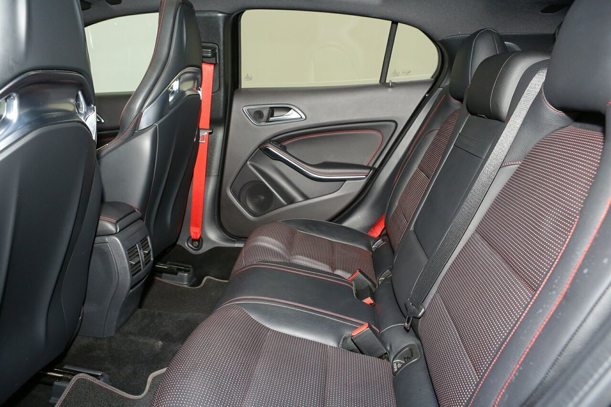 2018 Mercedes-Benz GLA-Class GLA45 AMG X156