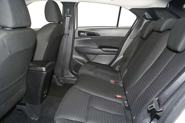 2024 Mitsubishi Eclipse Cross ES YB