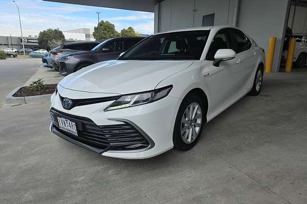 2021 Toyota Camry Ascent AXVH70R