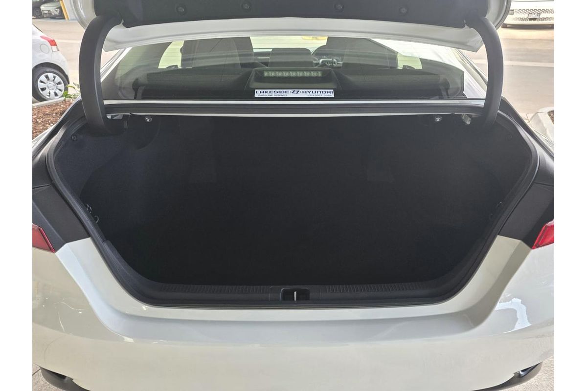 2021 Toyota Camry Ascent AXVH70R