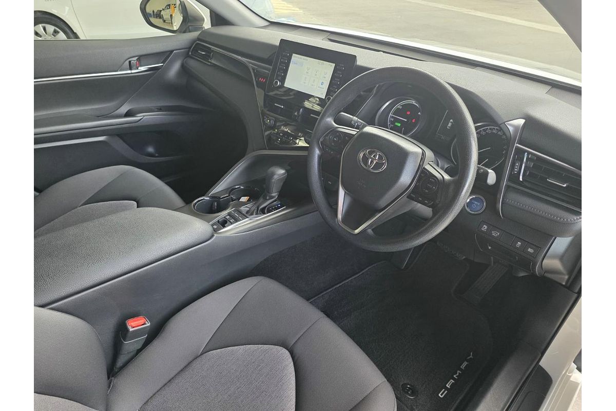 2021 Toyota Camry Ascent AXVH70R