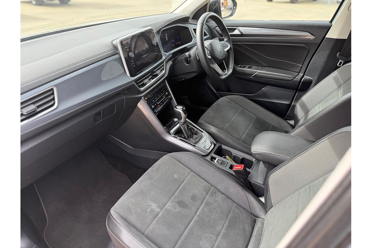 2022 Volkswagen T-Roc 110TSI Style D11