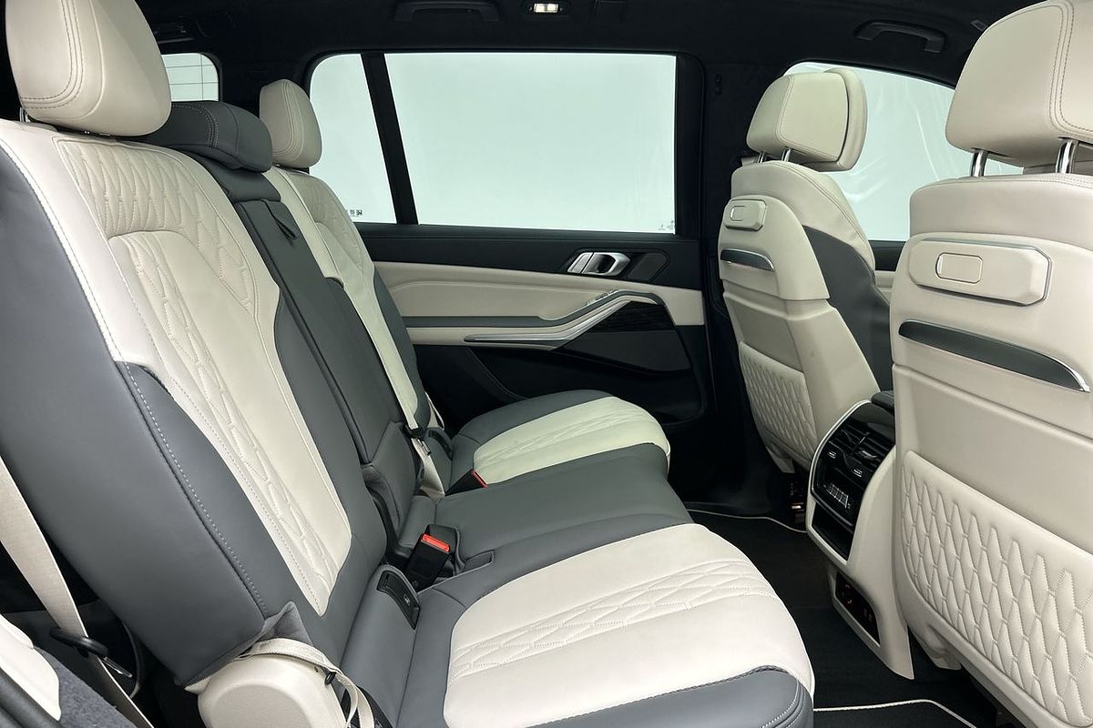 2024 BMW X7 xDrive40d M Sport G07 LCI