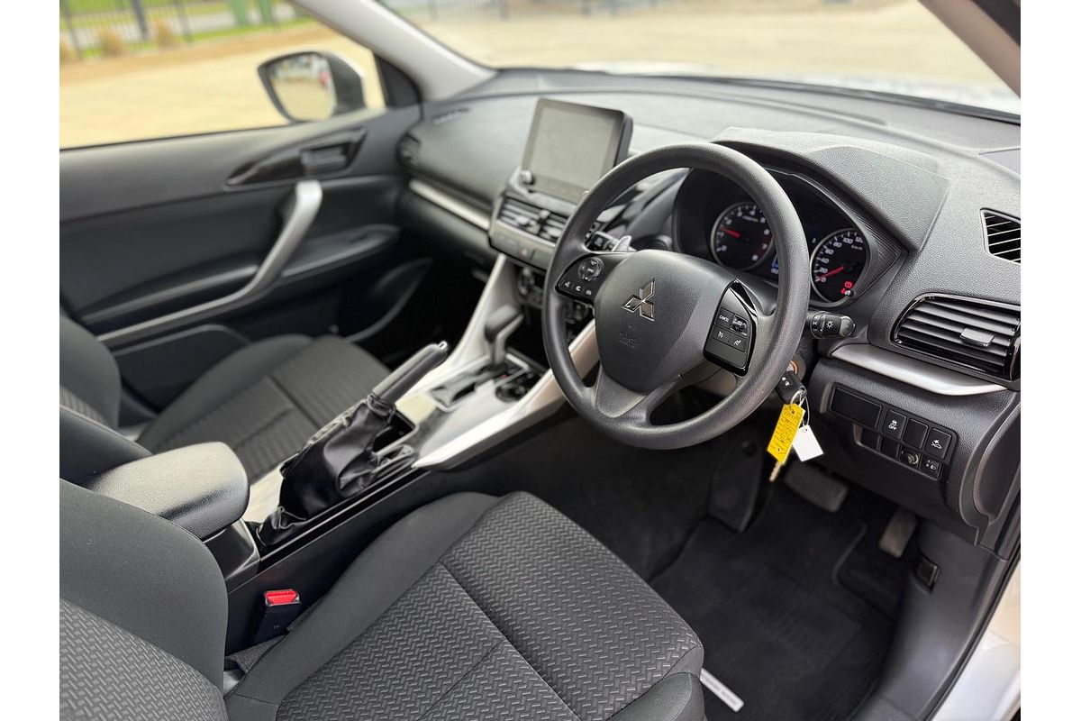 2023 Mitsubishi Eclipse Cross ES YB