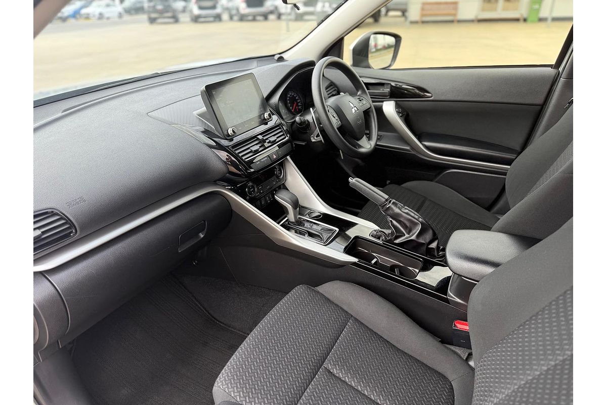 2023 Mitsubishi Eclipse Cross ES YB