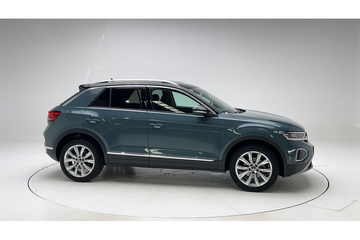2022 Volkswagen T-Roc 110TSI Style D11