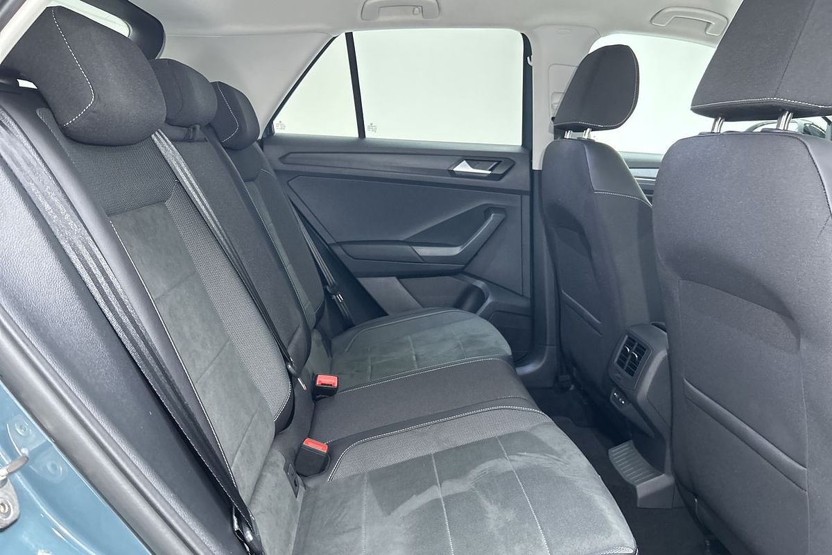 2022 Volkswagen T-Roc 110TSI Style D11