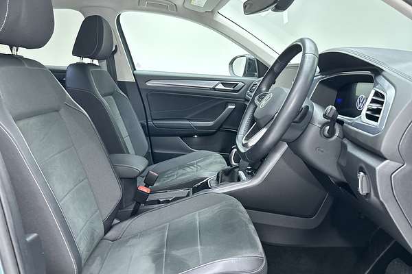 2022 Volkswagen T-Roc 110TSI Style D11