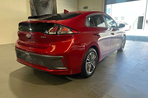 2021 Hyundai IONIQ Plug-in Elite AE.V4
