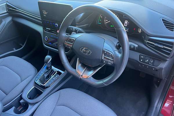 2021 Hyundai IONIQ Plug-in Elite AE.V4