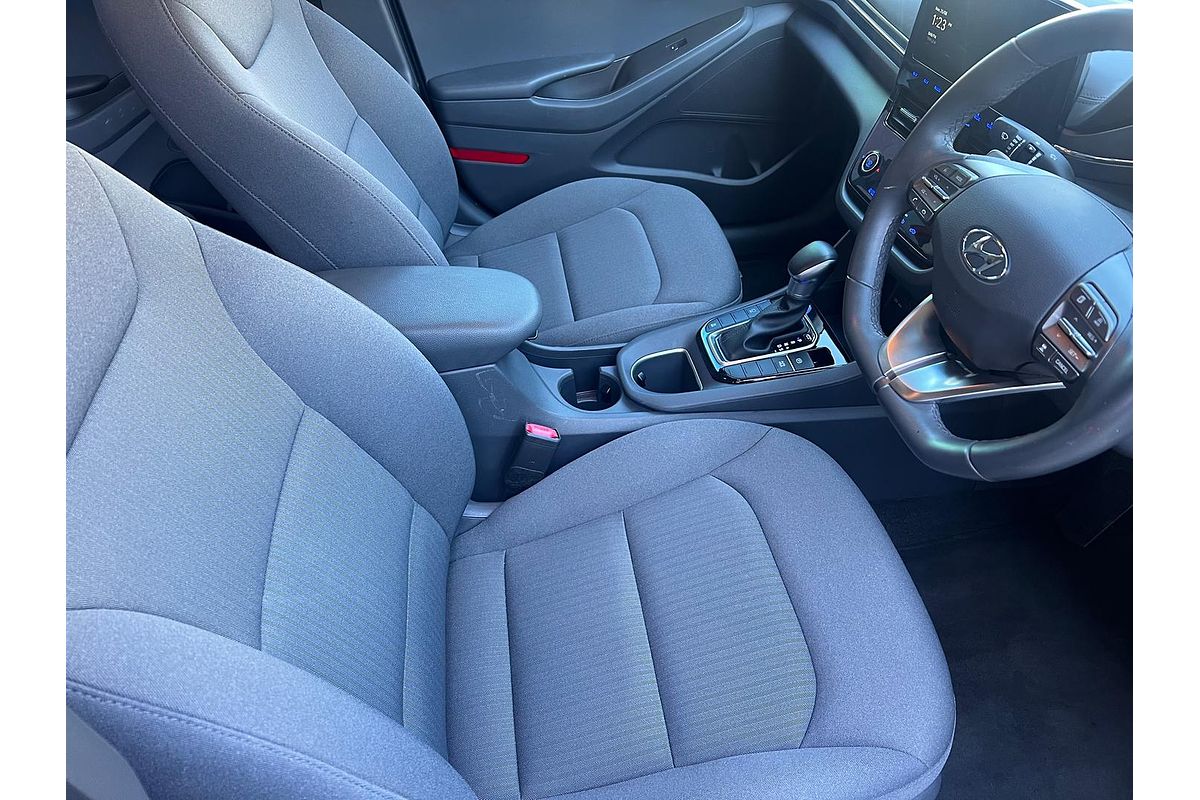 2021 Hyundai IONIQ Plug-in Elite AE.V4