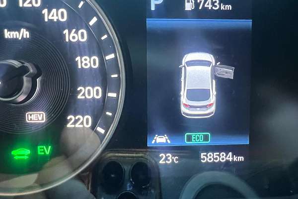 2021 Hyundai IONIQ Plug-in Elite AE.V4