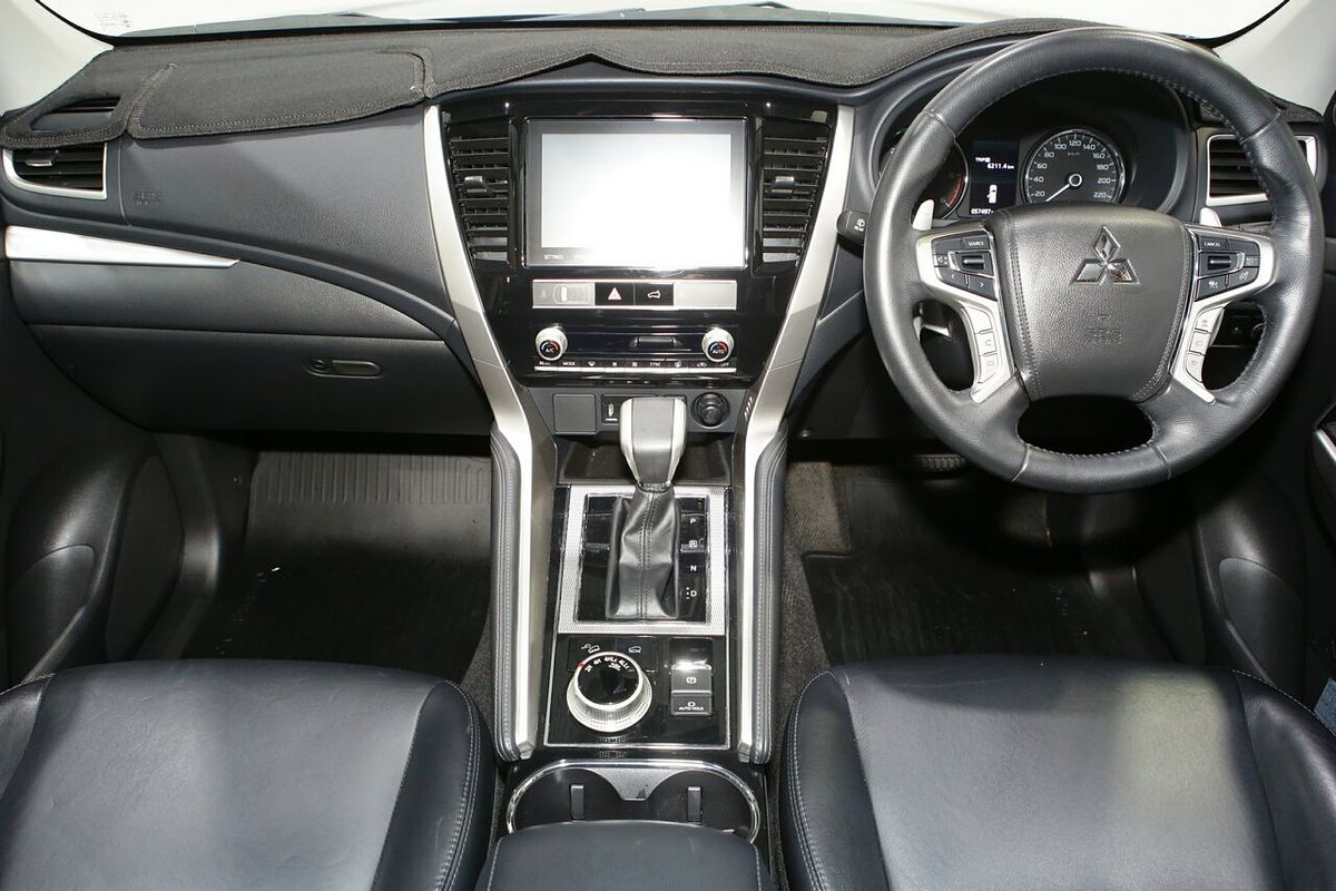 2020 Mitsubishi Pajero Sport GLS QF