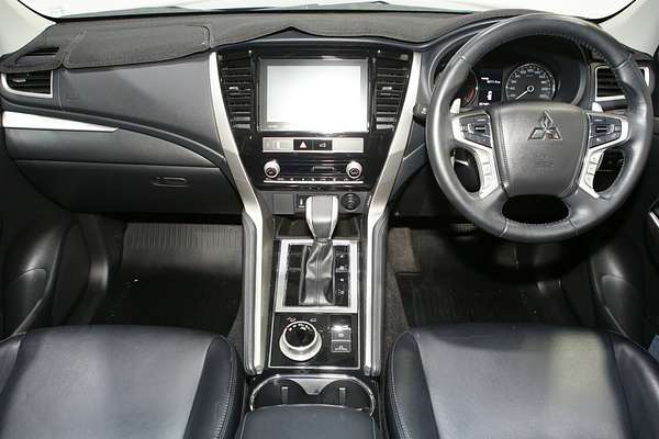 2020 Mitsubishi Pajero Sport GLS QF