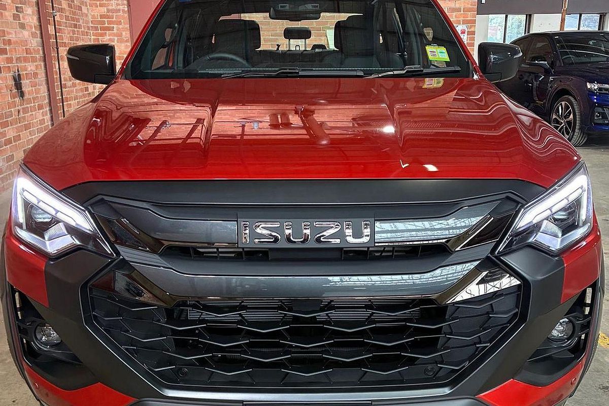 2025 Isuzu D-MAX X-TERRAIN 4X4