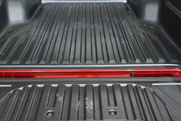 2025 Isuzu D-MAX X-TERRAIN 4X4