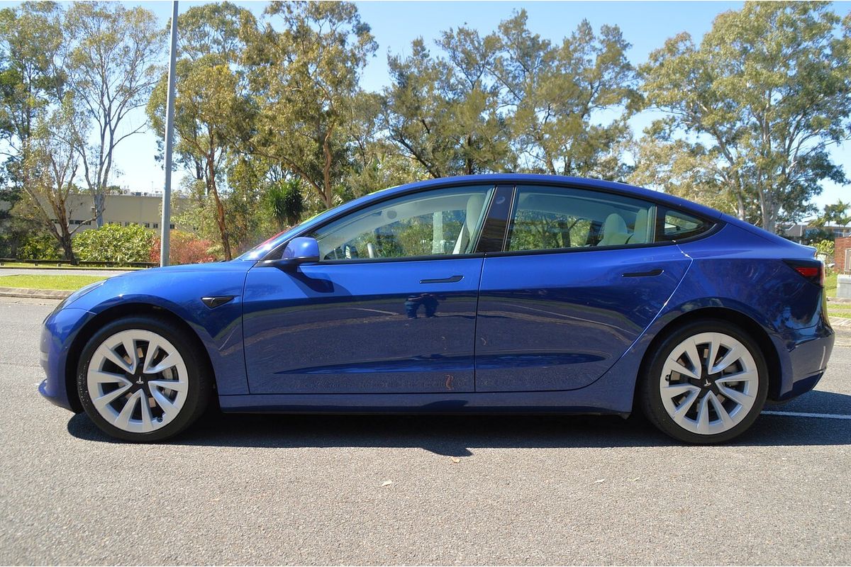 2022 Tesla Model 3 Long Range