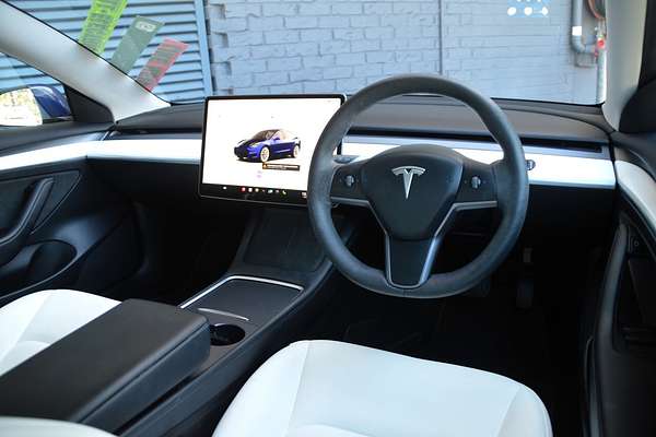 2022 Tesla Model 3 Long Range