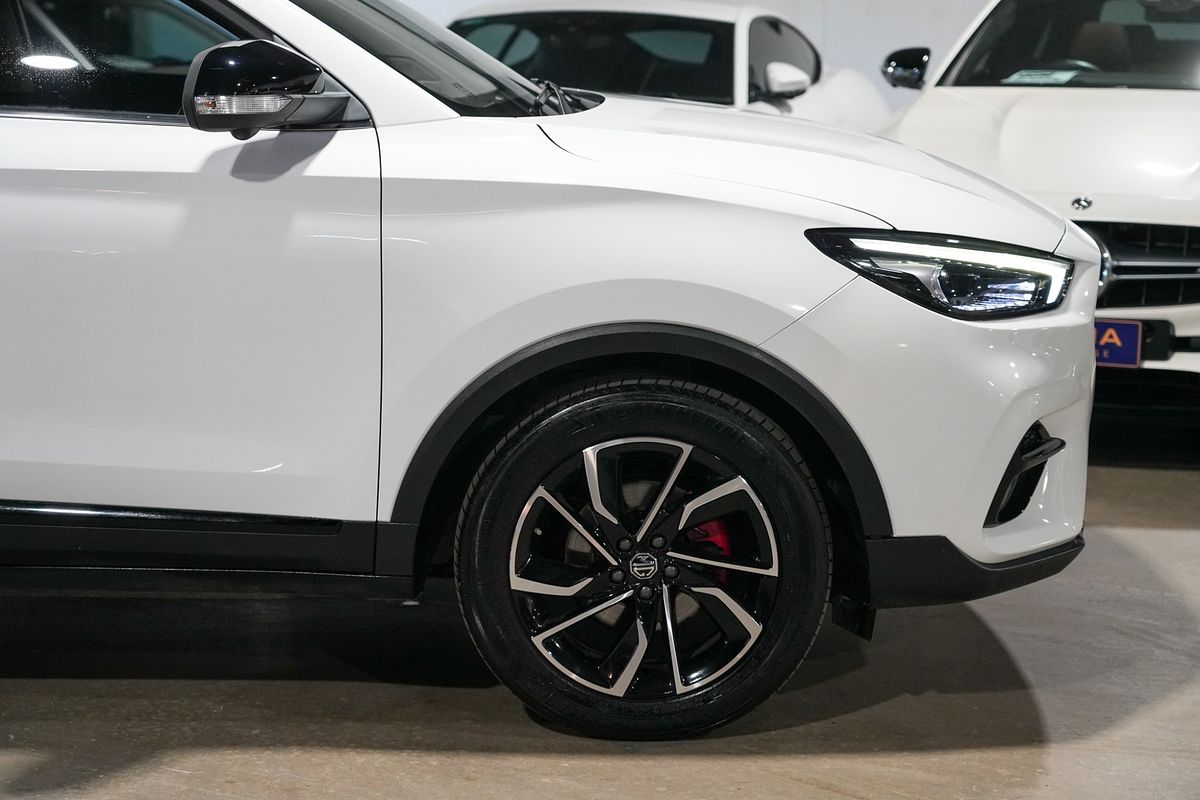 2022 MG ZST Essence