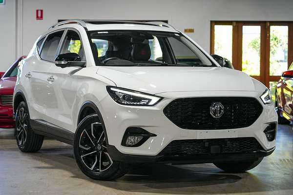 2022 MG ZST Essence