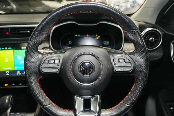 2022 MG ZST Essence