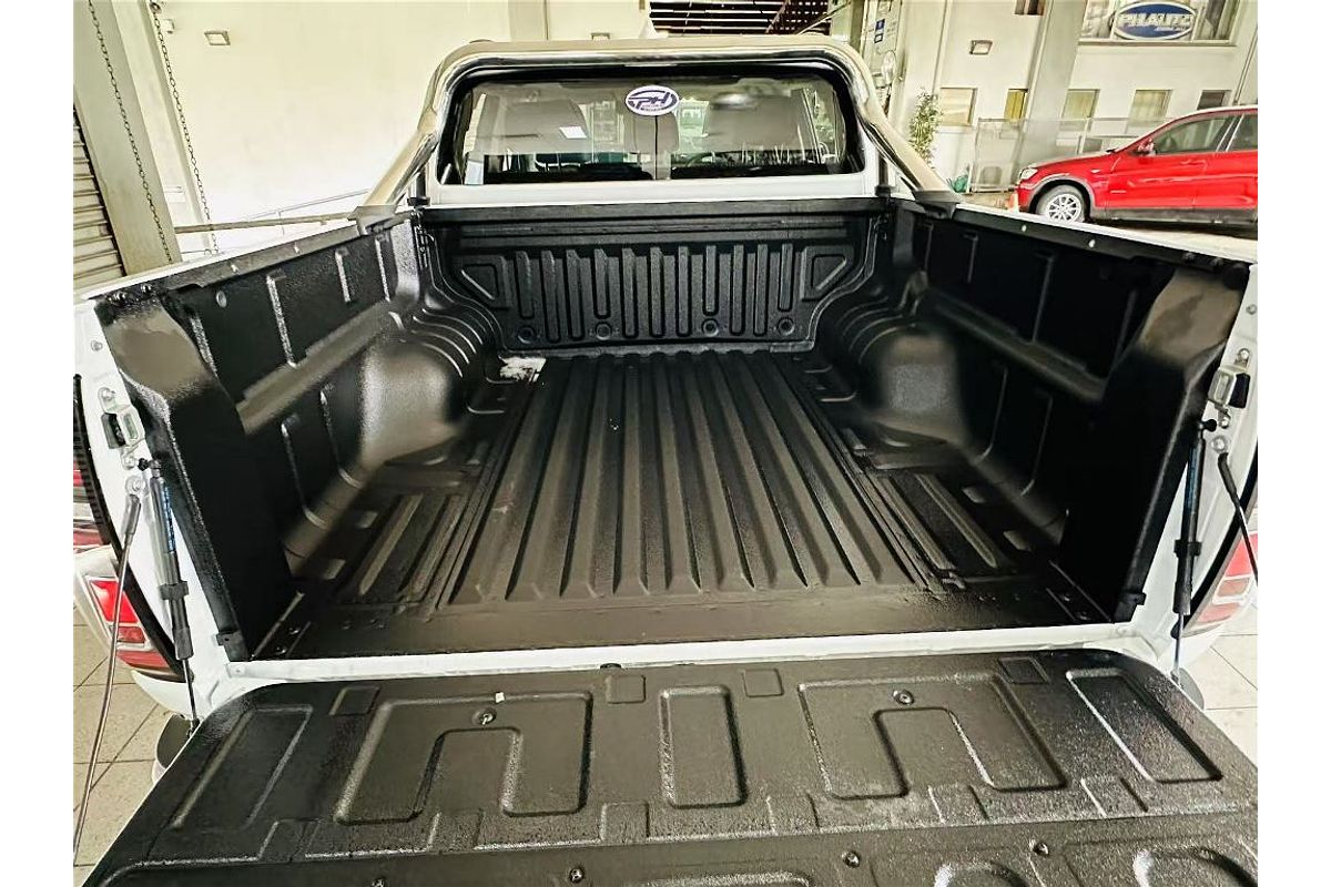 2.4T Cannon Ultra 4x4 Auto