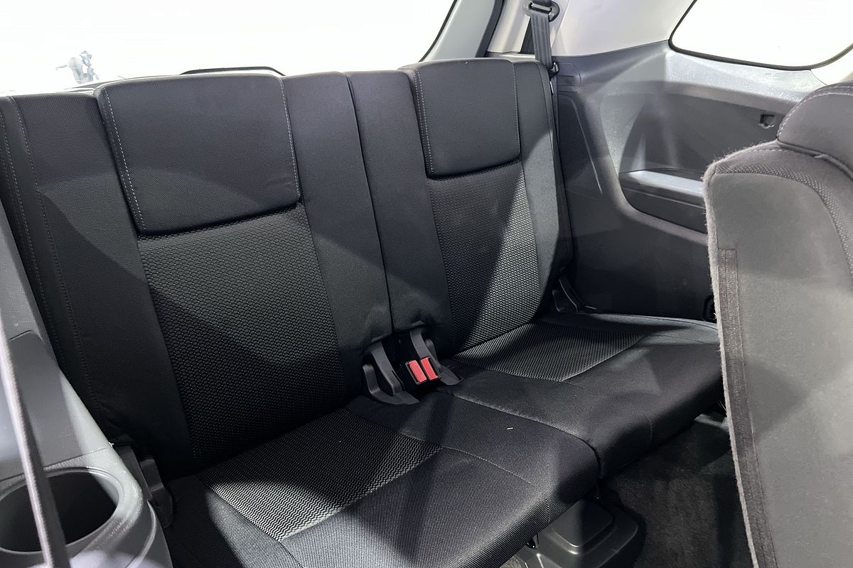 2017 Ford Everest Ambiente UA 3.2L