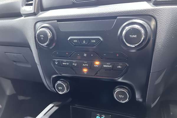 2017 Ford Everest Ambiente UA 3.2L