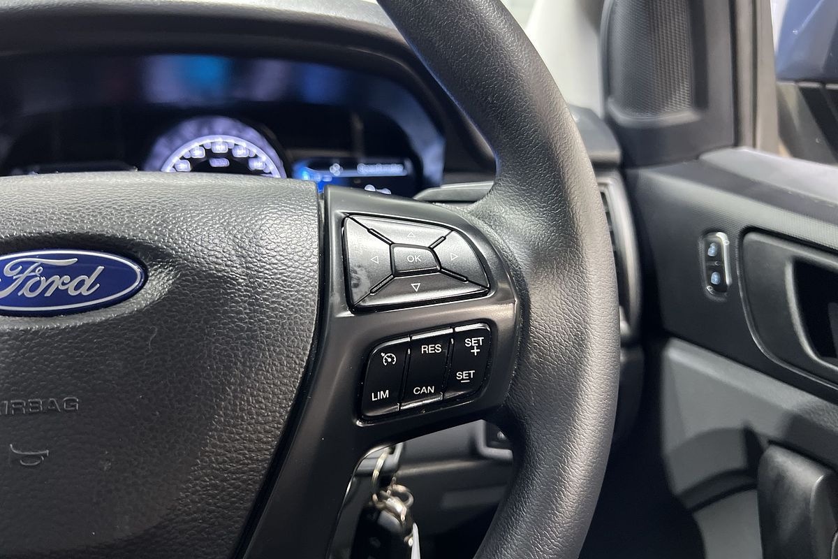 2017 Ford Everest Ambiente UA 3.2L