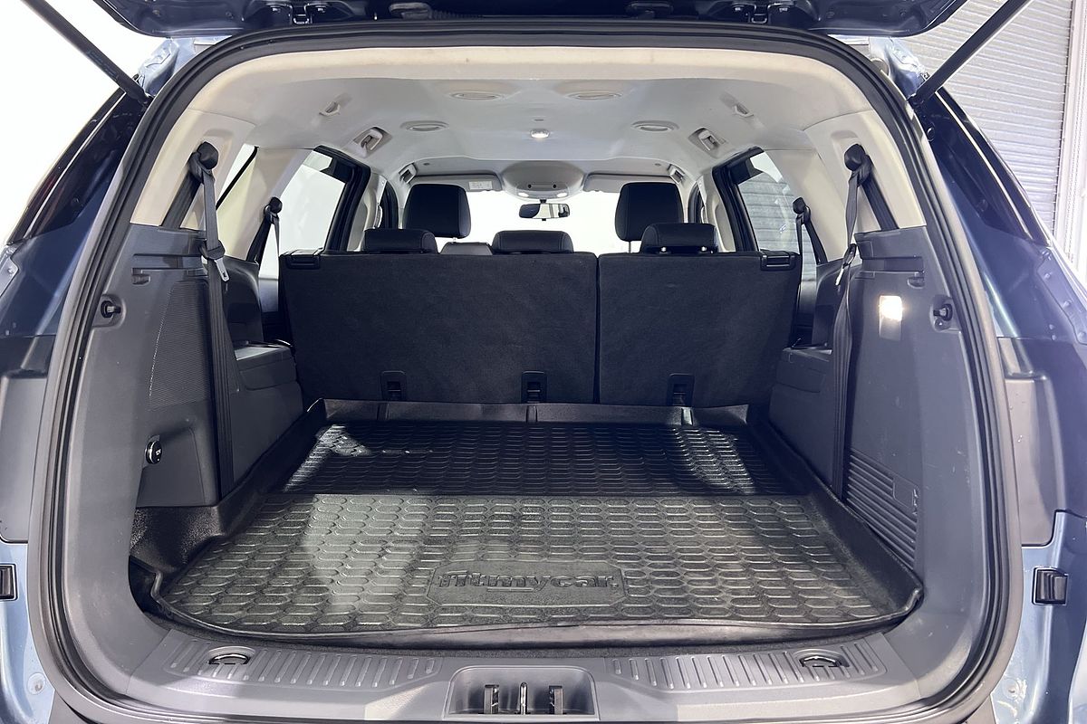 2017 Ford Everest Ambiente UA 3.2L