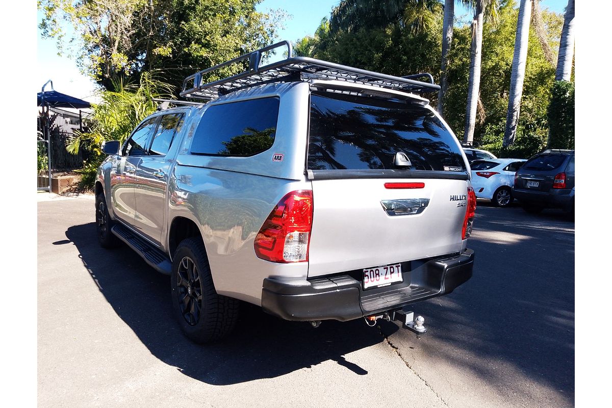 2020 Toyota Hilux SR5 GUN126R 4X4