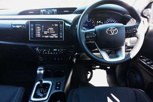 2020 Toyota Hilux SR5 GUN126R 4X4