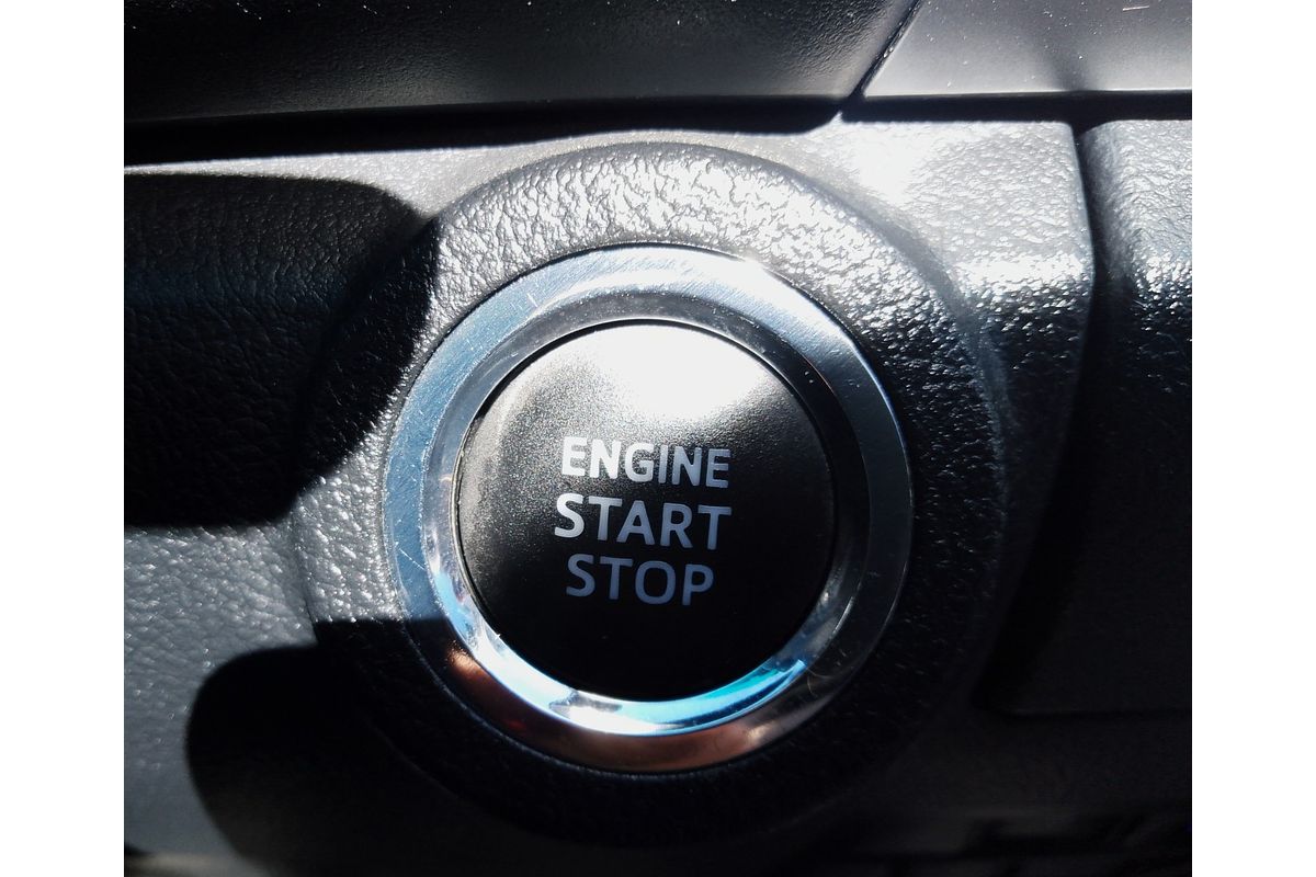 2020 Toyota Hilux SR5 GUN126R 4X4