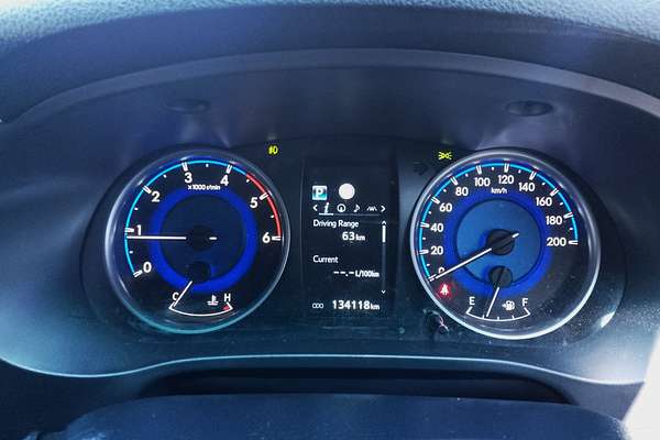 2020 Toyota Hilux SR5 GUN126R 4X4