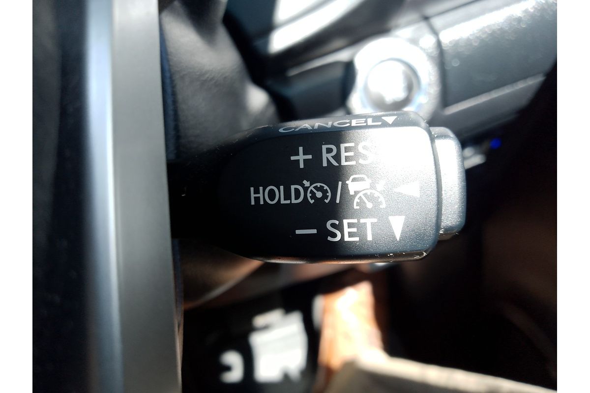 2020 Toyota Hilux SR5 GUN126R 4X4