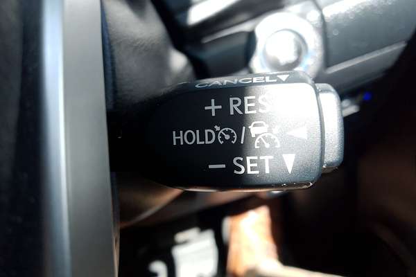 2020 Toyota Hilux SR5 GUN126R 4X4