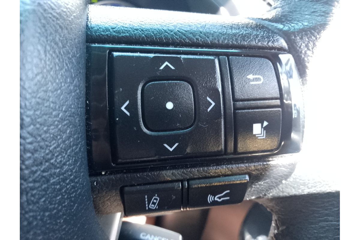 2020 Toyota Hilux SR5 GUN126R 4X4