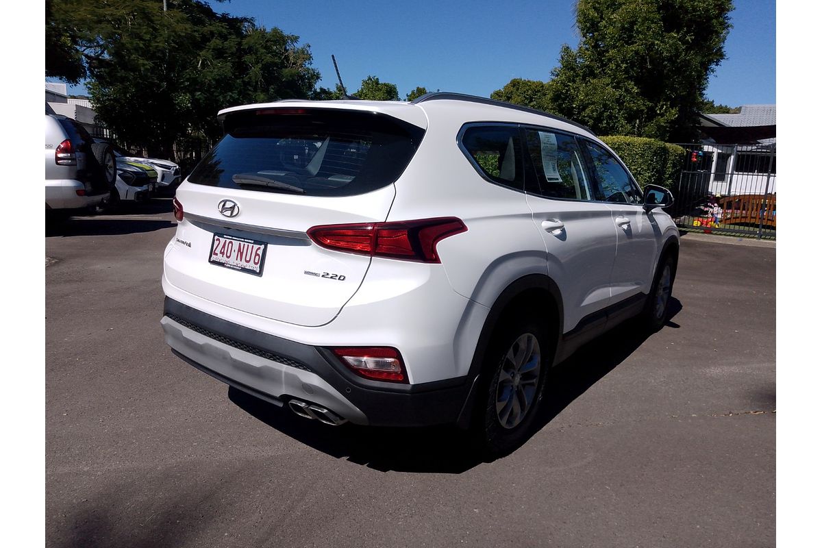 2020 Hyundai Santa Fe Active TM.2