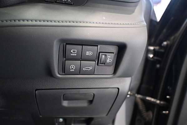 2023 Toyota Kluger Grande