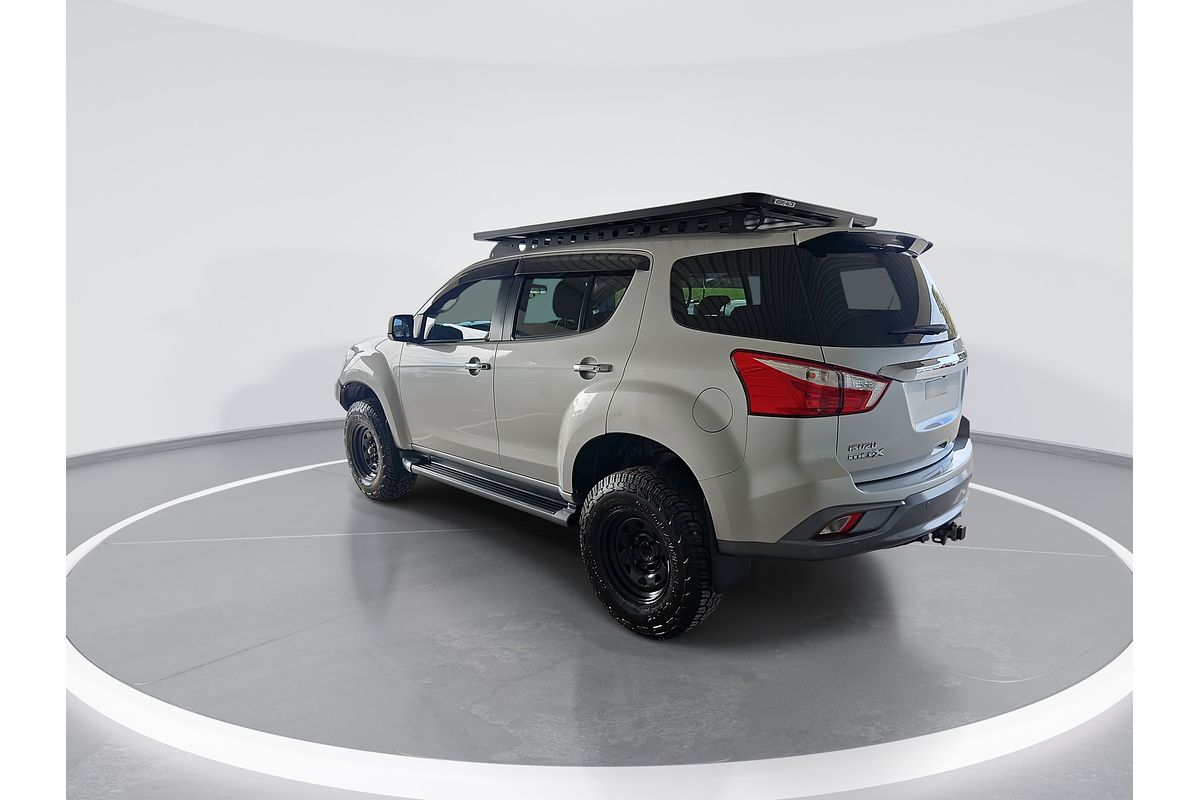 2018 Isuzu MU-X LS-T