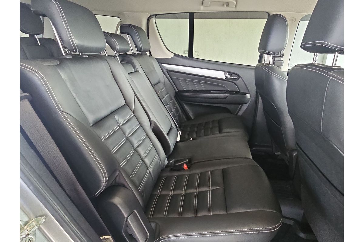 2018 Isuzu MU-X LS-T