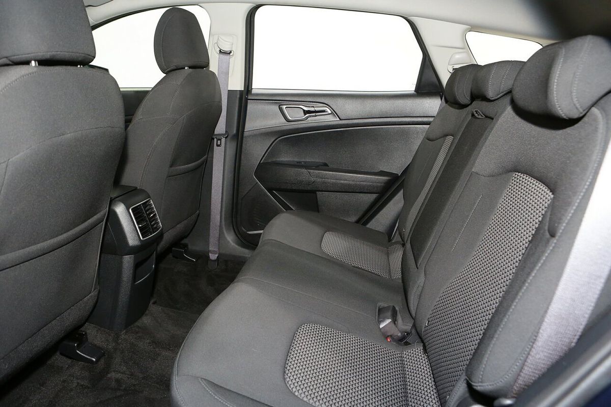 2024 Kia Sportage S NQ5