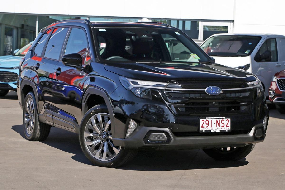 2025 Subaru Forester Hybrid Touring S6