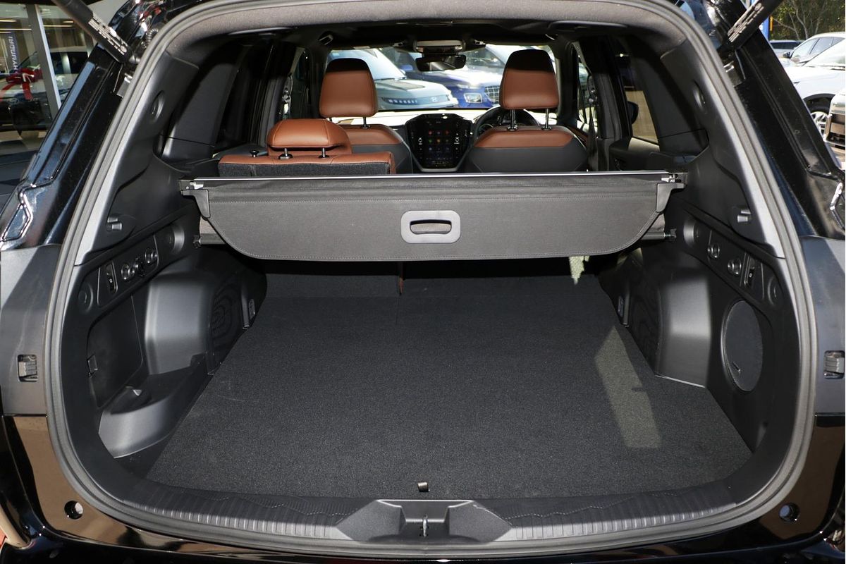 2025 Subaru Forester Hybrid Touring S6