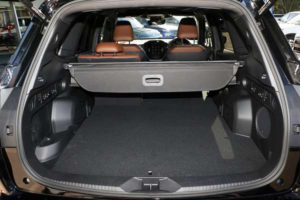 2025 Subaru Forester Hybrid Touring S6