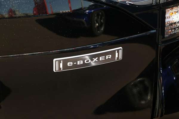 2025 Subaru Forester Hybrid Touring S6