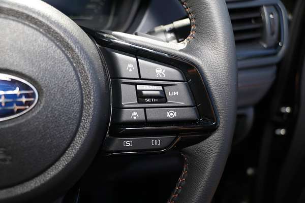 2025 Subaru Forester Hybrid Touring S6