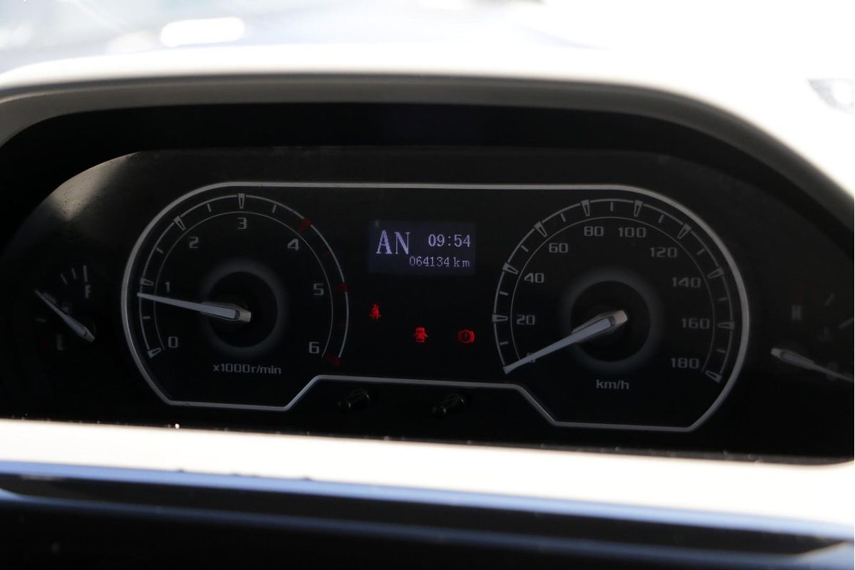 2021 LDV V80 SWB