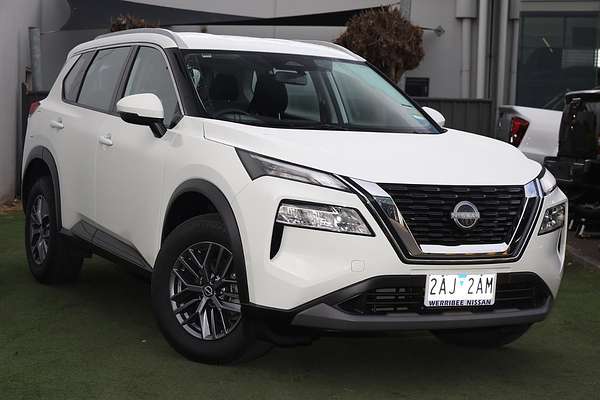 2025 Nissan X-TRAIL ST T33