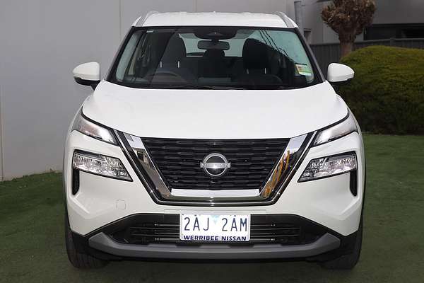 2025 Nissan X-TRAIL ST T33